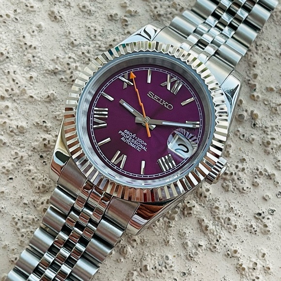 Seiko Mod Oyster Purple - Picture 8 of 10
